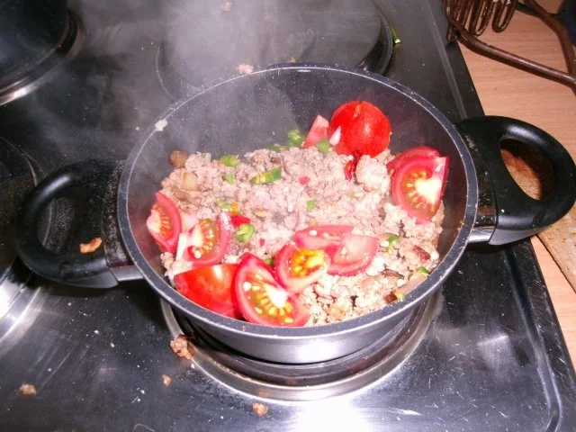 Rezept: Bratenudeln mit Tomatensosse Bild Nr. 4 Bratenudeln mit Tomatensosse - Rezept - Bild Nr. 4