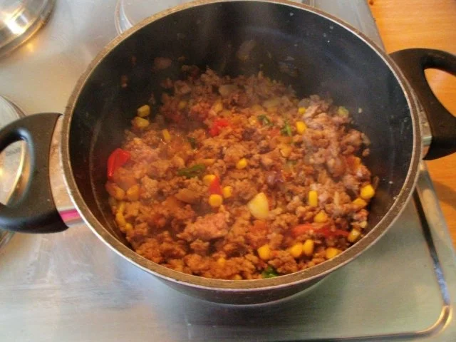 Rezept: Bratenudeln mit Tomatensosse Bild Nr. 5 Bratenudeln mit Tomatensosse - Rezept - Bild Nr. 5