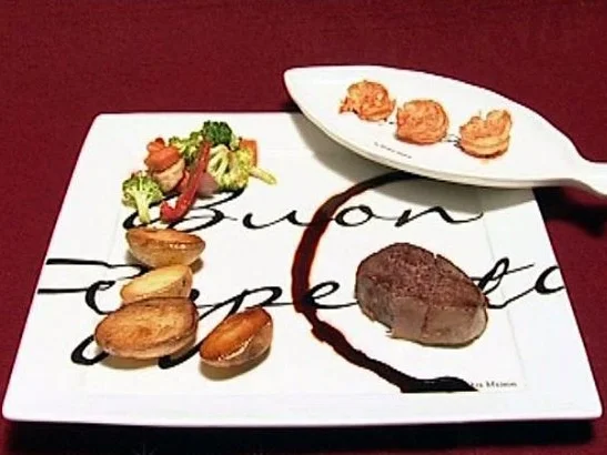 Rezept: Surf and Turf vom Grill an Wokgemüse (Jörn Schlönvoigt) Surf and Turf vom Grill an Wokgemüse (Jörn Schlönvoigt) - Rezept