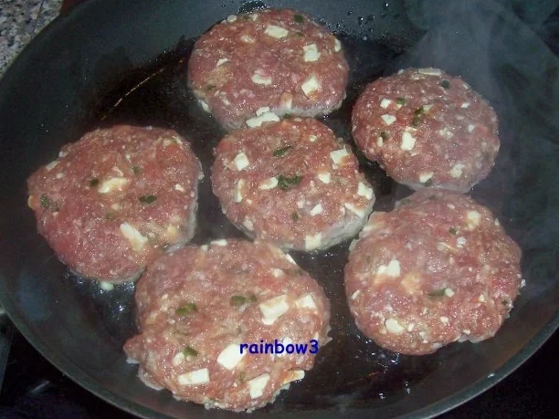 Kochen: Frikadellen mit Feta - Rezept - Bild Nr. 3