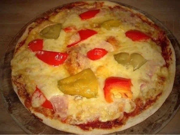 Rezept: Original Pizzateig schnell zubereitet Bild Nr. 4 Original Pizzateig schnell zubereitet - Rezept - Bild Nr. 4