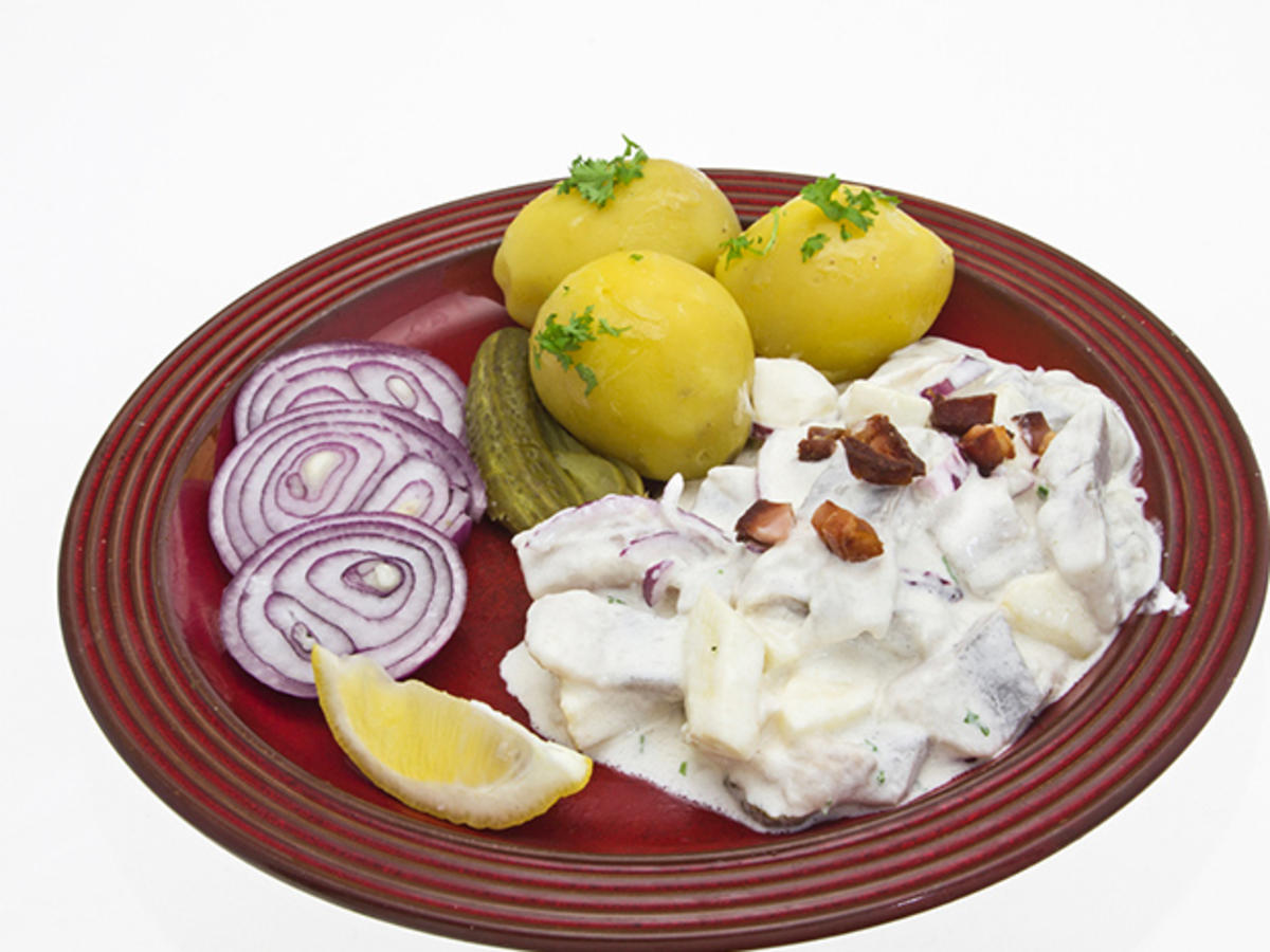 Hausfrauensauce zu frischem Matjes - Rezept - kochbar.de Hausfrauensauce zu frischem Matjes - Rezept - kochbar.de