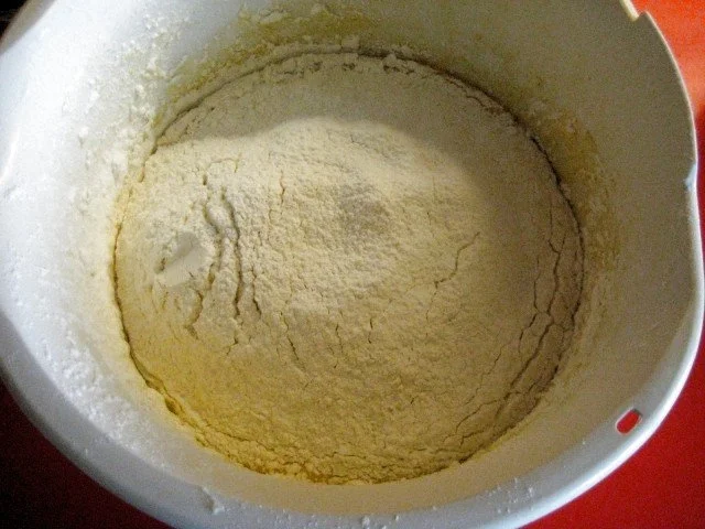 Rezept: Aprikosen - Nuss - Gugelhupf Bild Nr. 5 Aprikosen - Nuss - Gugelhupf - Rezept - Bild Nr. 5