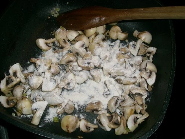 Rindfleischpfanne á la Stroganoff mit Kräuter-Rösti>> - Rezept - Bild Nr. 5