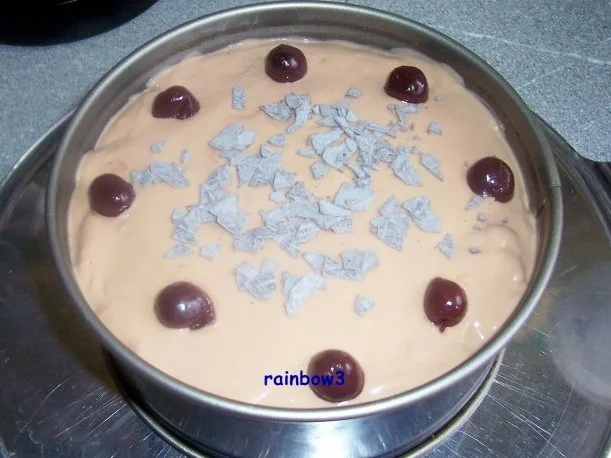 Rezept: Backen: Mini-Schoko-Frischkäse-Kirsch-Torte Bild Nr. 8 Backen: Mini-Schoko-Frischkäse-Kirsch-Torte - Rezept - Bild Nr. 8