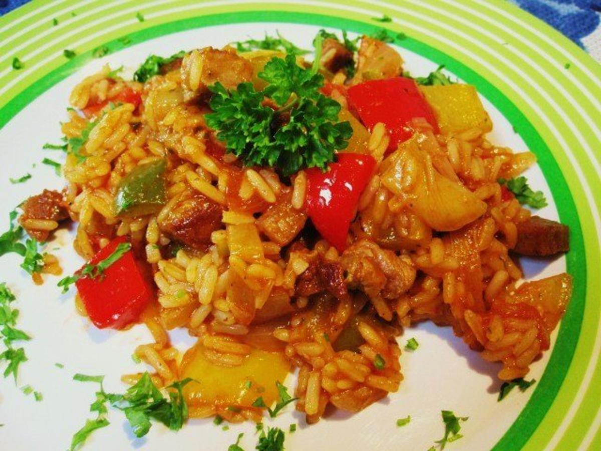 Gemüsiges Reisfleisch mit Resten vom Grillen - Rezept