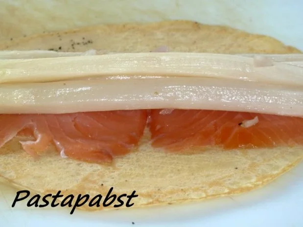 Spargel Crépes Roulade - Rezept - Bild Nr. 2