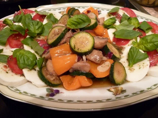 Rezept: Gemischter Antipasti - Salat Bild Nr. 2 Gemischter Antipasti - Salat - Rezept - Bild Nr. 2