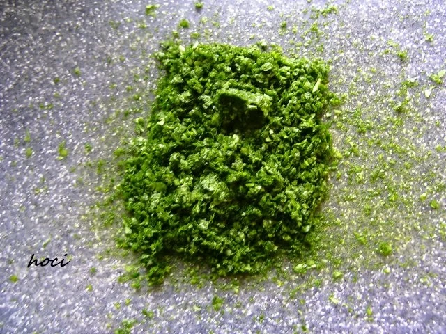 Rezept: Petersilien - Knoblauch - Spätzle mit Zwiebelbutter Bild Nr. 5 Petersilien - Knoblauch - Spätzle mit Zwiebelbutter - Rezept - Bild Nr. 5