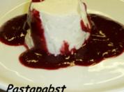 Lavendel Panna Cotta mit Beeren Sauce - Rezept
