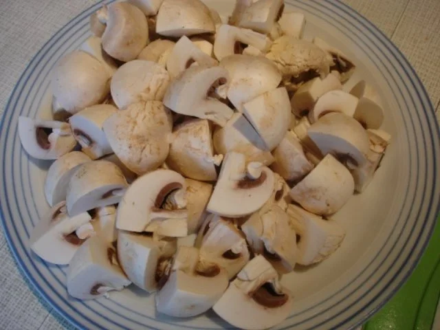 Grillkotelett mit Zwiebeln und Champignons - Rezept - Bild Nr. 5