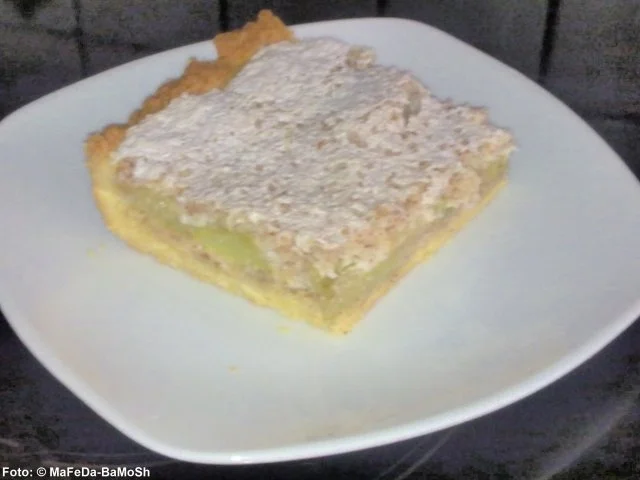 Rhabarberkuchen mit Mandelbaiser - Rezept - Bild Nr. 2