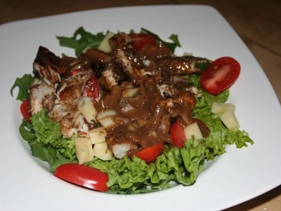 knackiger Salat mit Putenbrustfilet mit Balsamico-Dijon-Senf-Dressing - Rezept - Bild Nr. 2