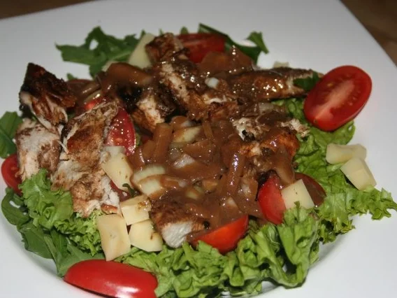knackiger Salat mit Putenbrustfilet mit Balsamico-Dijon-Senf-Dressing - Rezept - Bild Nr. 4
