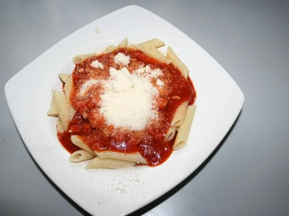 Rezept: Nudeln mit Tomatensoße Bild Nr. 5 Nudeln mit Tomatensoße - Rezept - Bild Nr. 5