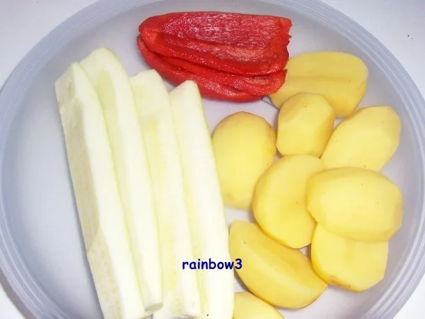 Kochen: Kartoffel-Gemüse-Bratlinge mit scharfem Ananas-Frischkäse-Dip - Rezept - Bild Nr. 3