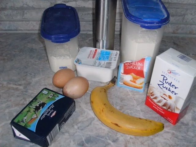 Rezept: Bananen-Soufflé mit Erdbeer-Kompott Bild Nr. 11 Bananen-Soufflé mit Erdbeer-Kompott - Rezept - Bild Nr. 11