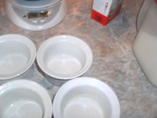 Rezept: Bananen-Soufflé mit Erdbeer-Kompott Bild Nr. 13 Bananen-Soufflé mit Erdbeer-Kompott - Rezept - Bild Nr. 13