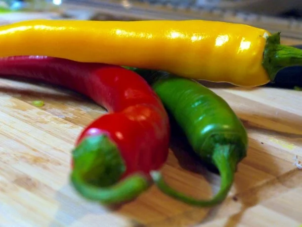 Rezept: Hähnchenbrust unter Bärlauchhaube auf asiatisch angehauchtem Spargelbett Bild Nr. 5 Hähnchenbrust unter Bärlauchhaube auf asiatisch angehauchtem Spargelbett - Rezept - Bild Nr. 5