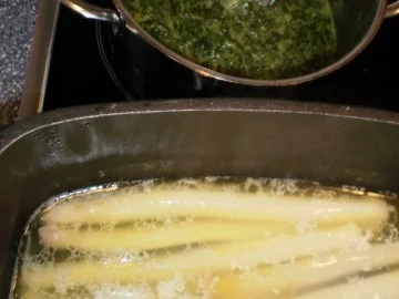 Rezept: Spargel "Florentiner Art" Bild Nr. 2 Spargel "Florentiner Art" - Rezept - Bild Nr. 2