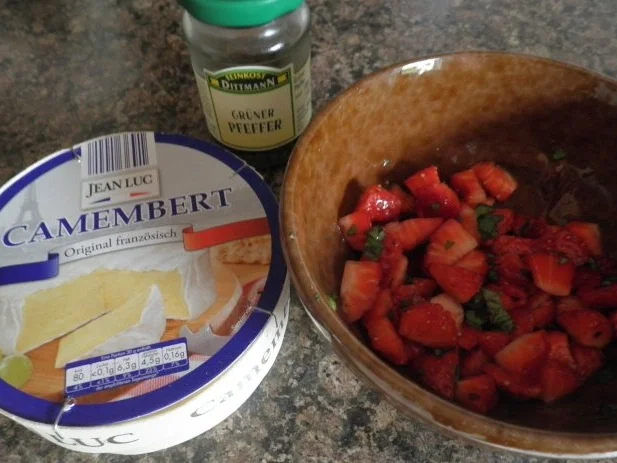 Rezept: Erdbeer - Frühstück Teil 1 Bild Nr. 3 Erdbeer - Frühstück Teil 1 - Rezept - Bild Nr. 3