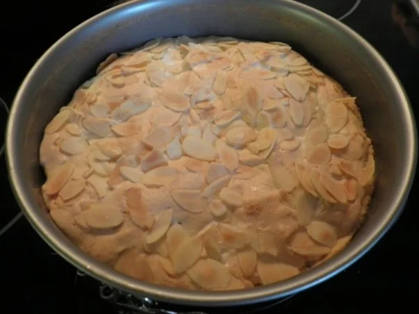 Rhabarberkuchen oder Erdbeertorte - ich konnte mich nicht entscheiden ... - Rezept - Bild Nr. 9