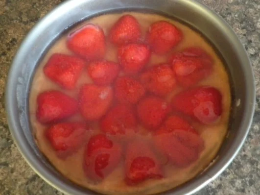 Rhabarberkuchen oder Erdbeertorte - ich konnte mich nicht entscheiden ... - Rezept - Bild Nr. 12