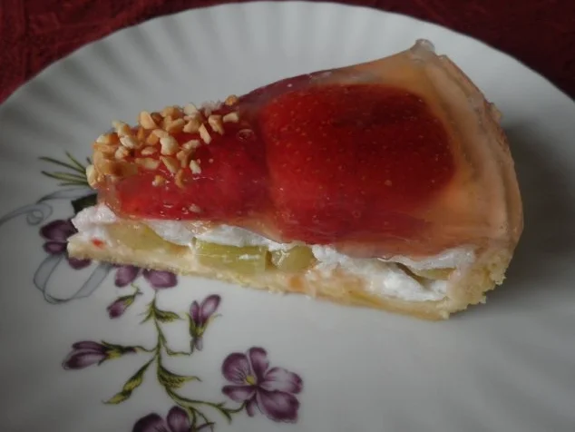 Rhabarberkuchen oder Erdbeertorte - ich konnte mich nicht entscheiden ... - Rezept