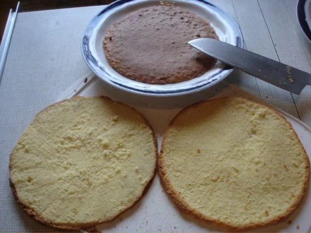 Kleine Erdbeertorte - Rezept - Bild Nr. 16