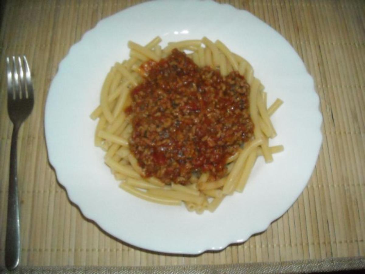 Bilder für Bolognese mit Hackfleisch gemischt und Zwiebeln - Rezept