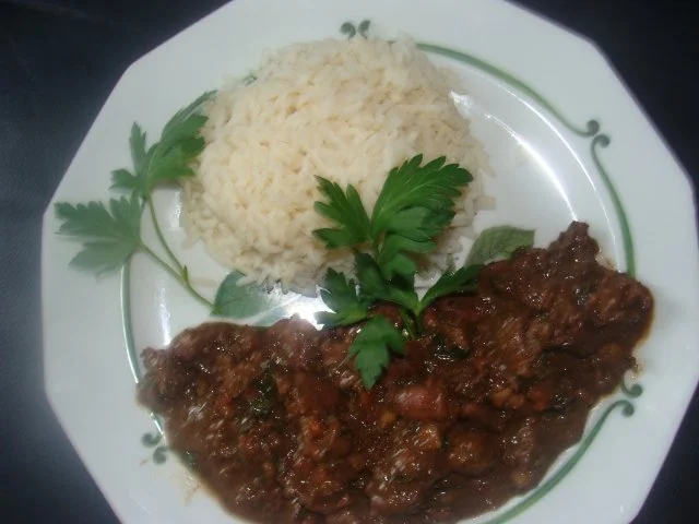 Geflügelragout : Süß -saure Hähnchenmägen, Herzen, Leber. - Rezept