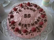 Rezept: Himbeer-Mascarpone-Torte mit Wiener-Boden / Bisquit-Boden Himbeer-Mascarpone-Torte mit Wiener-Boden / Bisquit-Boden - Rezept