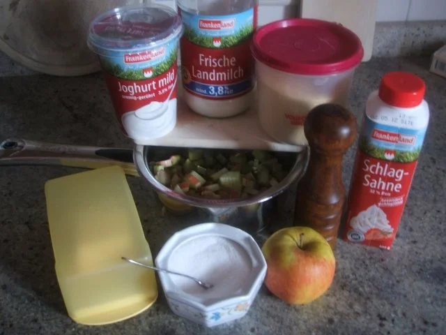 Rezept: Dessert: Flammeri mit Rhabarber Bild Nr. 3 Dessert: Flammeri mit Rhabarber - Rezept - Bild Nr. 3