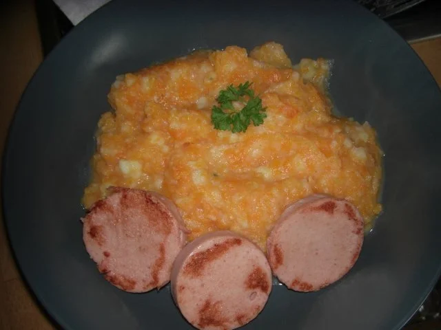 Rezept: Möhrenuntereinander, oder wie mein Sohn gesagt hat: Untermöhren ;-) Möhrenuntereinander, oder wie mein Sohn gesagt hat: Untermöhren ;-) - Rezept