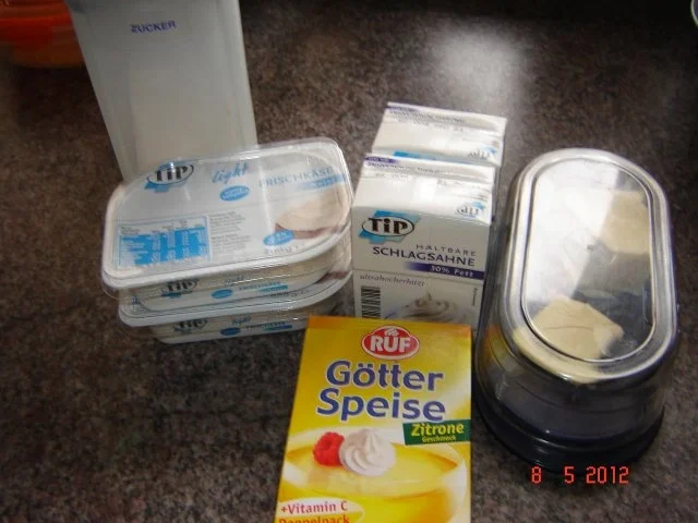 Rezept: Kuchen & Torten : Frischkäsetorte Bild Nr. 2 Kuchen & Torten : Frischkäsetorte - Rezept - Bild Nr. 2