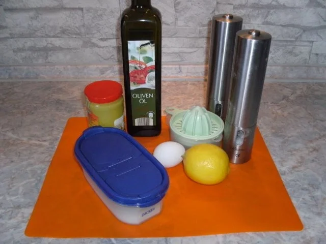 Rezept: Chemie-Majonnaise Bild Nr. 2 Chemie-Majonnaise - Rezept - Bild Nr. 2