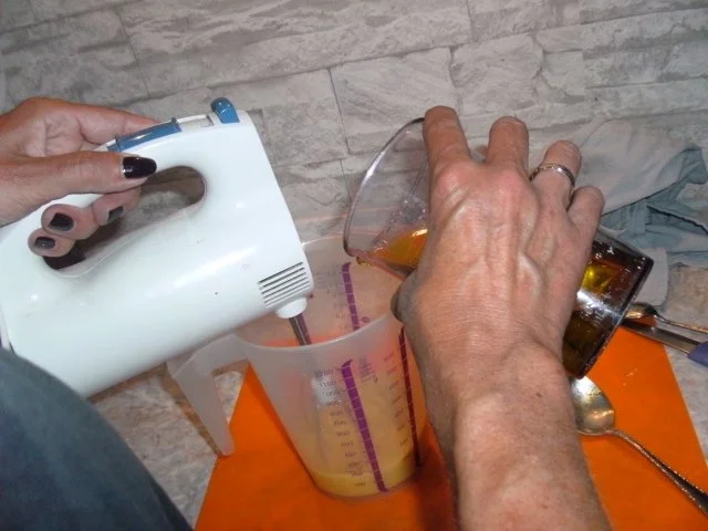 Rezept: Chemie-Majonnaise Bild Nr. 5 Chemie-Majonnaise - Rezept - Bild Nr. 5