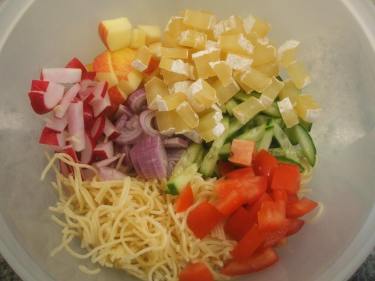 Salate: Nudelsalat - Rezept - Bild Nr. 3