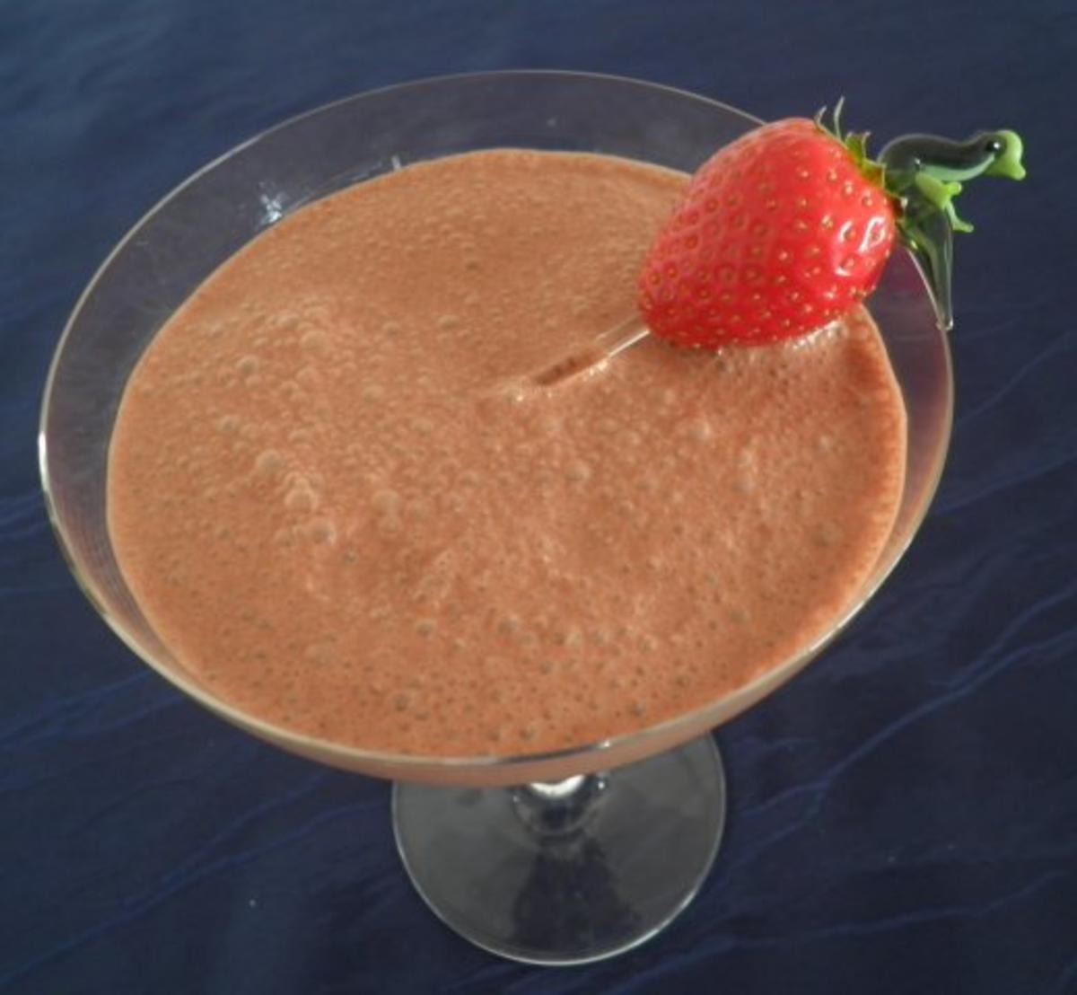 Chiliger Schokoladen - Erdbeer - Cocktail ... - Rezept - Bild Nr. 2