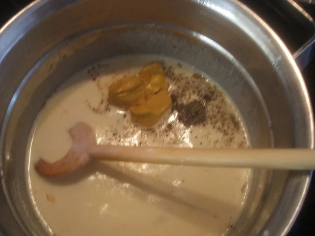 Soßen: Senfsoße mit sauren Gurken - Rezept - Bild Nr. 5