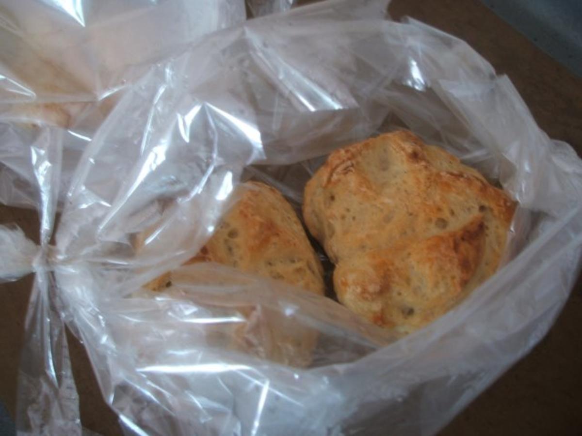 Brot/Brötchen: Weizenbrötchen aus dem Bratschlauch - Rezept - Bild Nr. 5