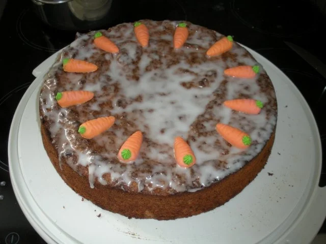 Rezept: Schweizer Rüblitorte Schweizer Rüblitorte - Rezept