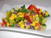 Rezept: Bunter gemischter Salat mit Honig-Senf-Dressing Bunter gemischter Salat mit Honig-Senf-Dressing - Rezept