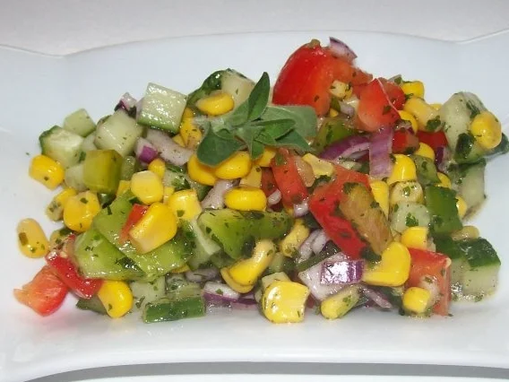 Bunter gemischter Salat mit Honig-Senf-Dressing - Rezept - Bild Nr. 3