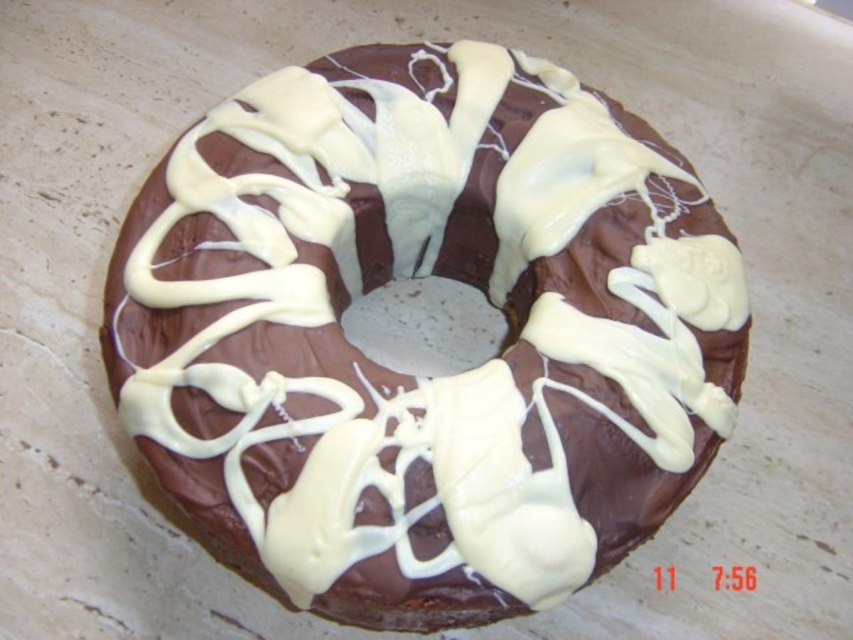 Bilder für Mamorkuchen mit Mehl und Zucker Rezept