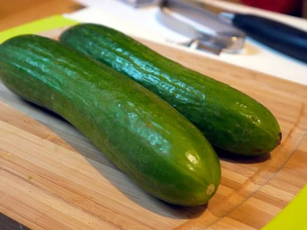 Gurken-Erdbeer-Salat - Rezept - Bild Nr. 3