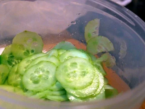 Gurken-Erdbeer-Salat - Rezept - Bild Nr. 4