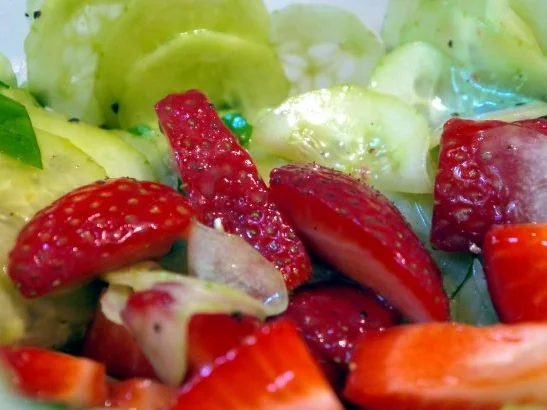 Gurken-Erdbeer-Salat - Rezept - Bild Nr. 10