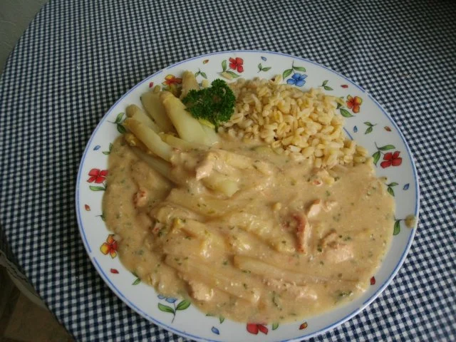 Hähnchenbrustfilet in Spargelsosse - Rezept - Bild Nr. 9