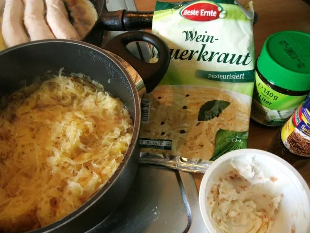 Nackedeis mit Sauerkraut - Rezept - Bild Nr. 2